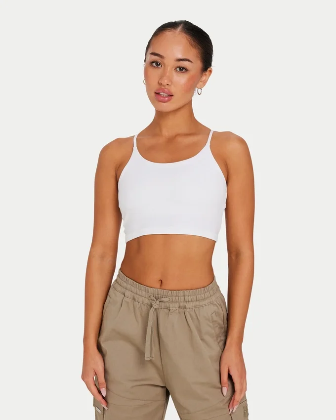 Crop top incontournable pour femme – blanc Crop top incontournable pour femme – blanc