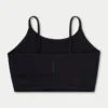 Crop top incontournable pour femme – noir Crop top incontournable pour femme – noir