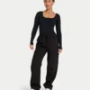 Haut à manches longues polyvalent pour femme – noir Haut à manches longues polyvalent pour femme – noir
