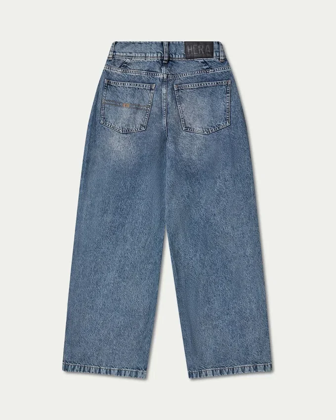 Jean en denim à jambes larges pour femme – délavage moyen Jean en denim à jambes larges pour femme – délavage moyen