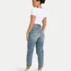 Jean « mom » pour femme – délavage moyen Jean « mom » pour femme – délavage moyen