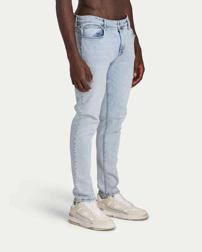 Jean slim pour homme – bleu clair Jean slim pour homme – bleu clair