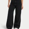 Jeans larges pour femme – noir