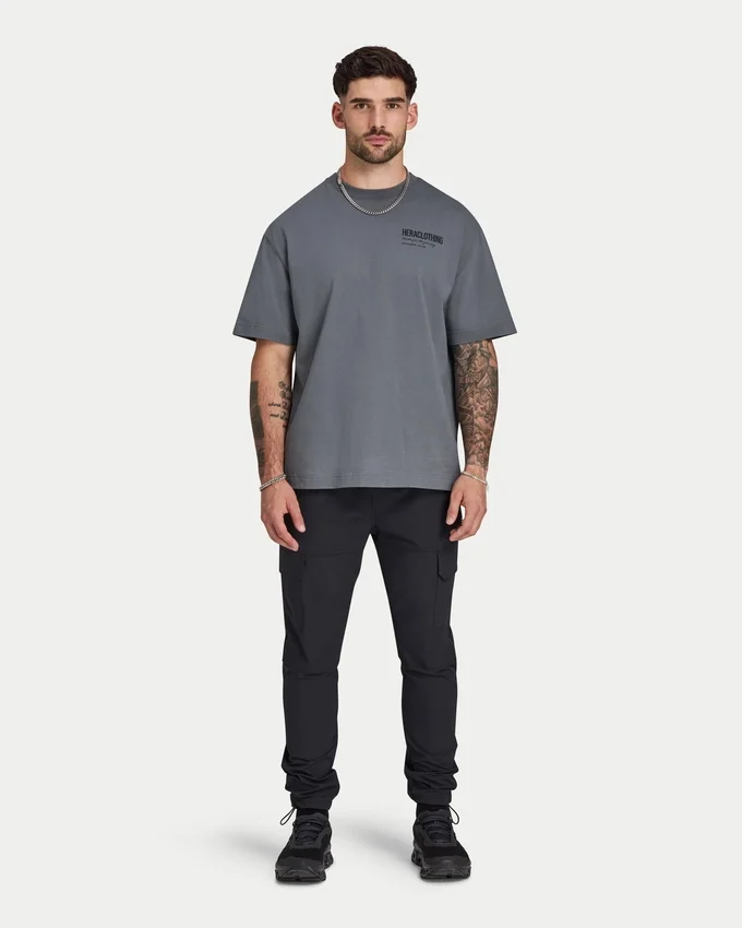 Pantalon cargo technique fuselé pour homme Pantalon cargo technique fuselé pour homme
