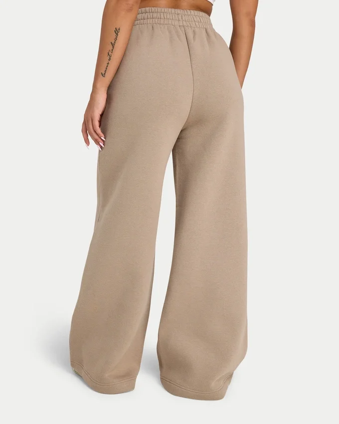 Pantalon de jogging large pour femme – moka Pantalon de jogging large pour femme – moka