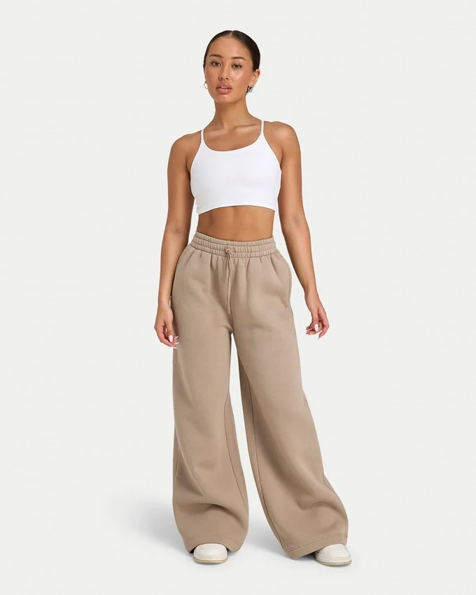 Pantalon de jogging large pour femme – moka Pantalon de jogging large pour femme – moka