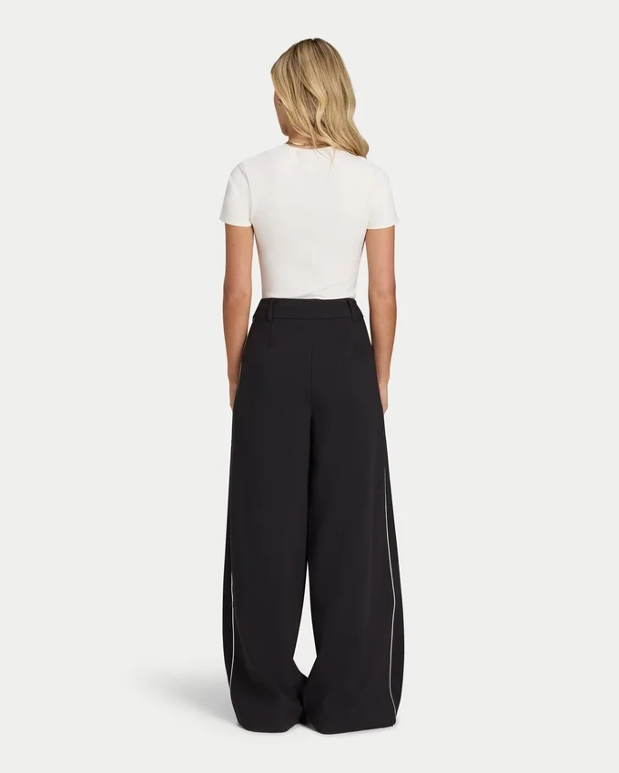 Pantalon Studio à jambes larges pour femme Pantalon Studio à jambes larges pour femme
