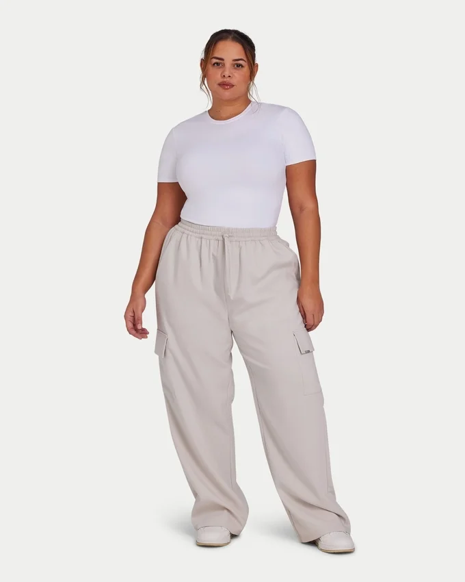 Pantalons cargo pour femme | Pantalon cargo Studio – Stone Pantalons cargo pour femme | Pantalon cargo Studio – Stone