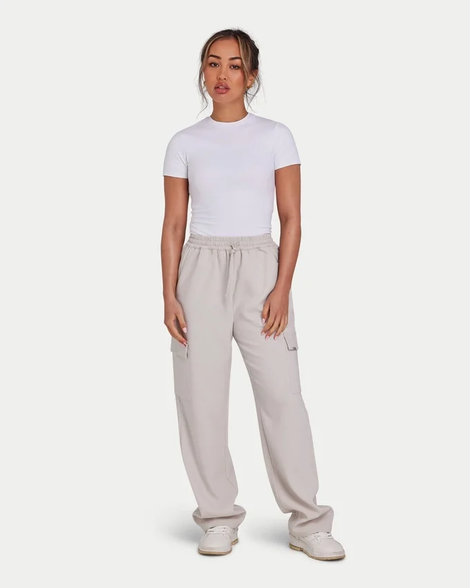 Pantalons cargo pour femme | Pantalon cargo Studio – Stone Pantalons cargo pour femme | Pantalon cargo Studio – Stone