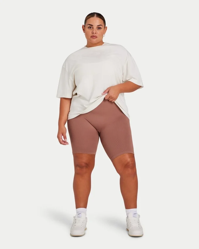 Shorts de base pour femme – Acorn Brown Shorts de base pour femme – Acorn Brown