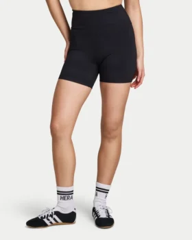 Shorts essentiel pour femme Shorts essentiel pour femme