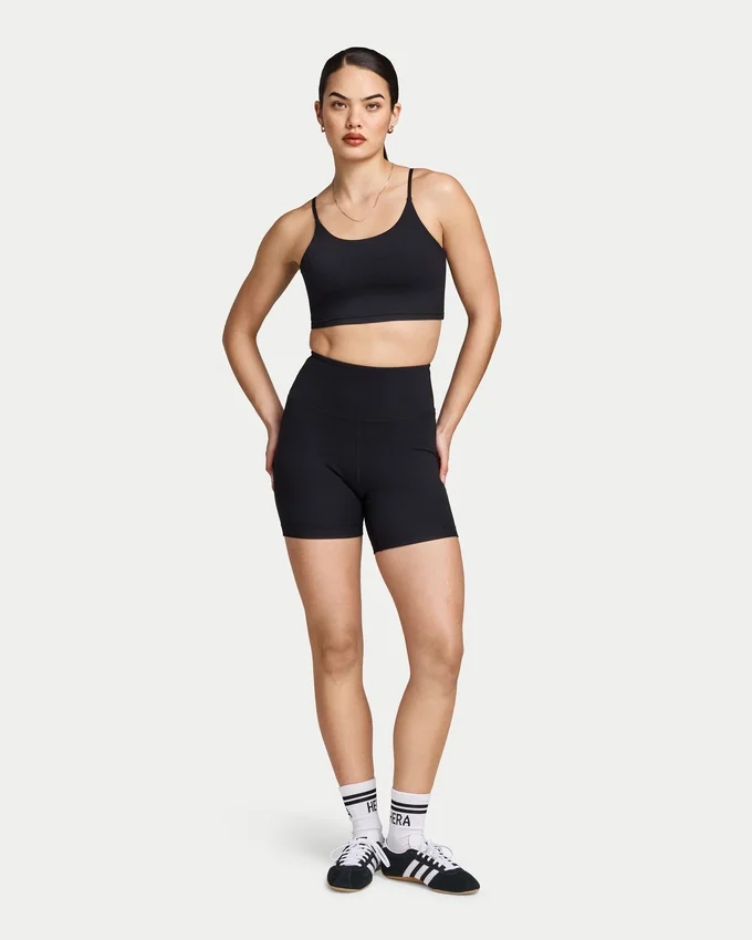 Shorts essentiel pour femme Shorts essentiel pour femme
