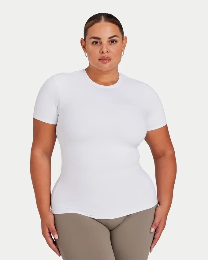T-shirt incontournable pour femme – blanc T-shirt incontournable pour femme – blanc