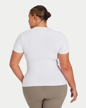 T-shirt incontournable pour femme – blanc